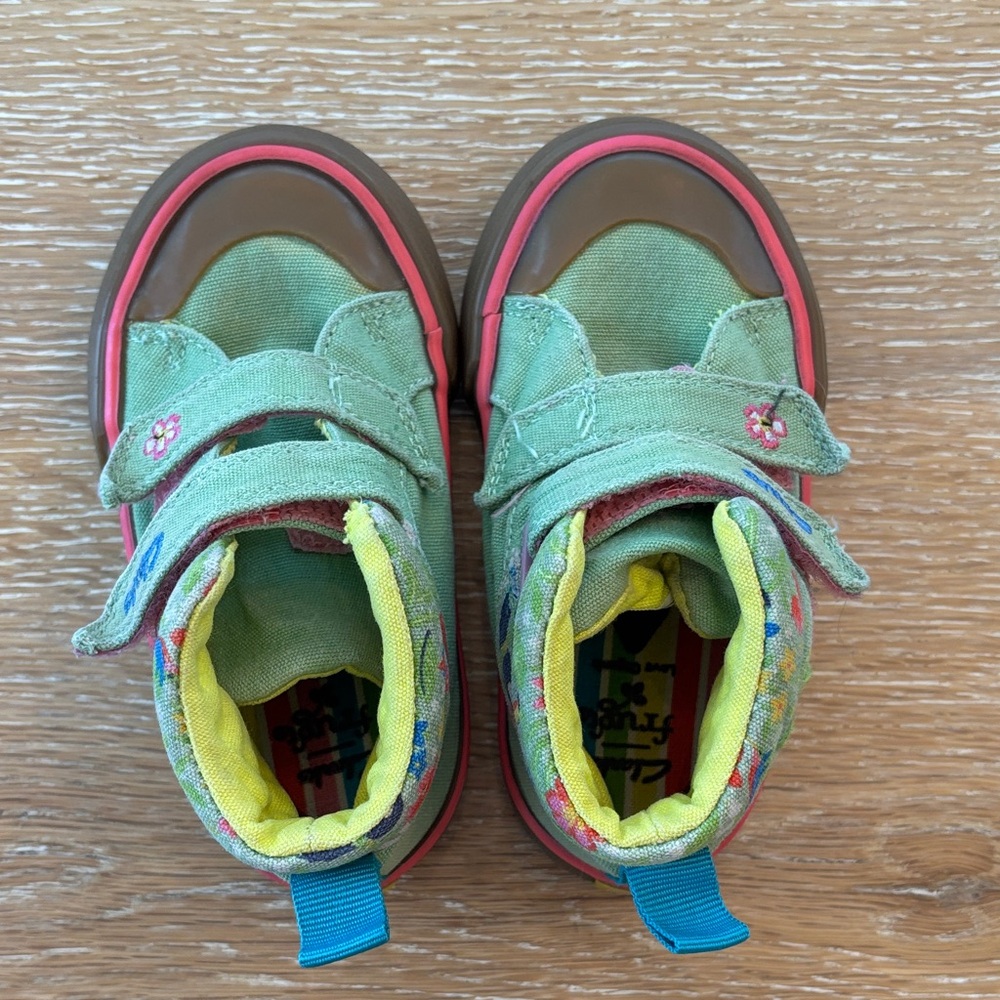 Clarks x Frugi Kids Sneakers with Colorful Bird Embroidery - Picture 4 of 5